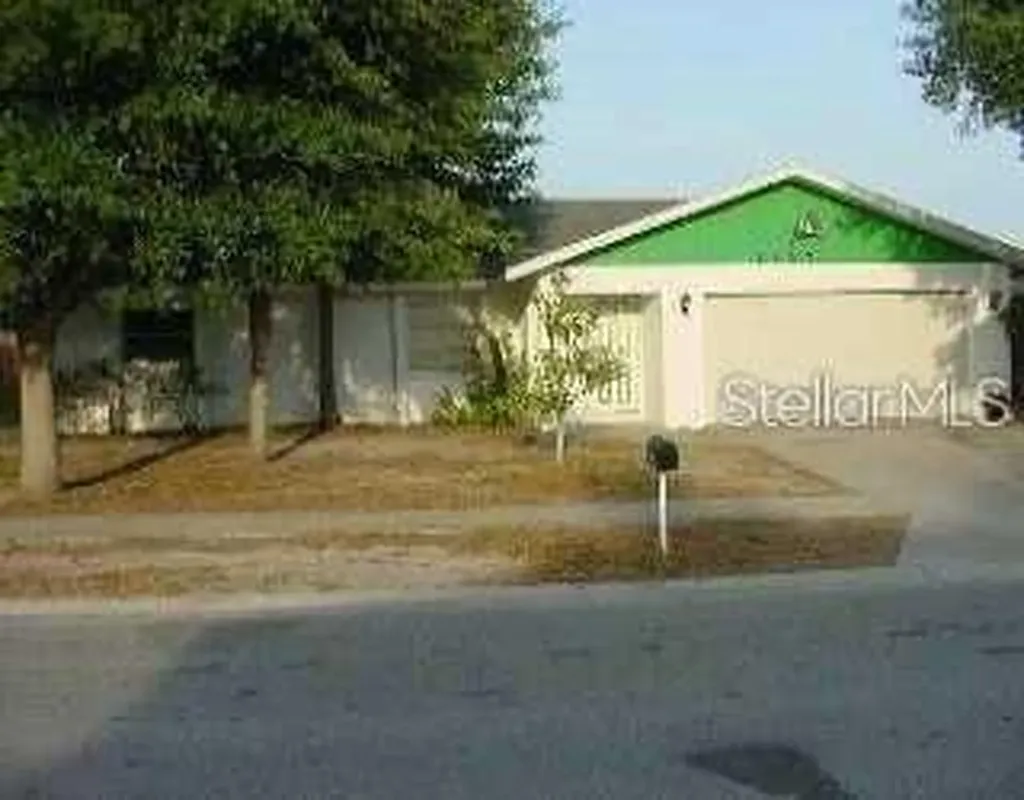 2457 E Burr Oak Court Sarasota FL 34232