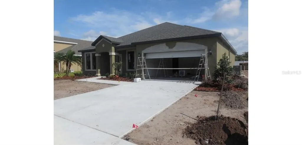 1806 Via Palermo Street Plant City FL 33566