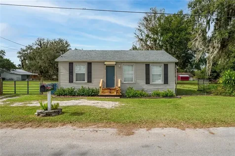 33 N Palmetto Avenue Fort Meade FL 33841