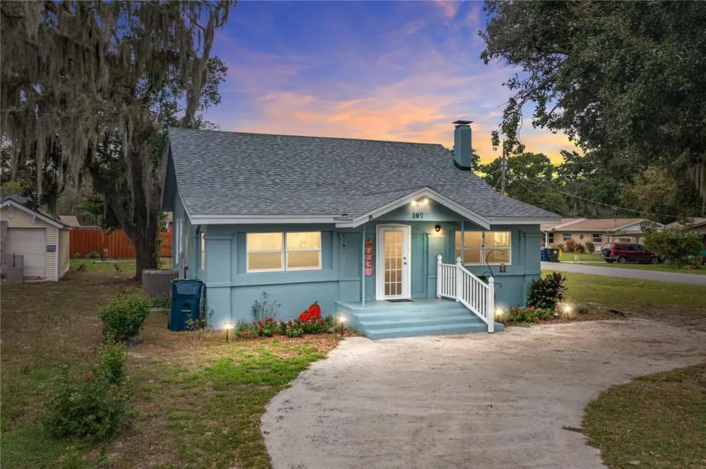 107 Earl Avenue Auburndale FL 33823