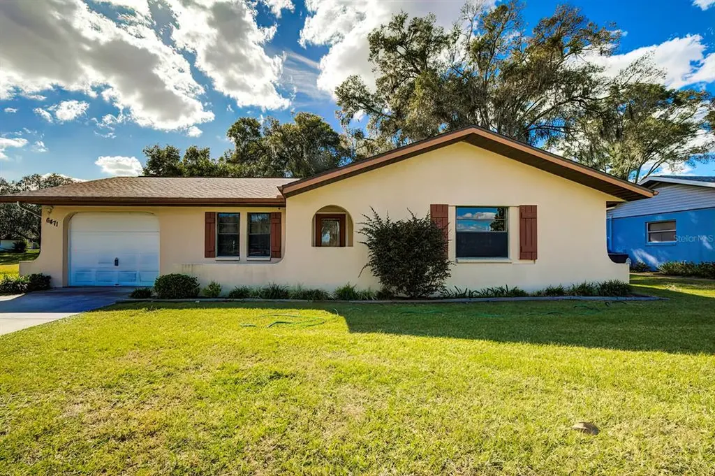 6471 Barcelona Boulevard Brooksville FL 34602