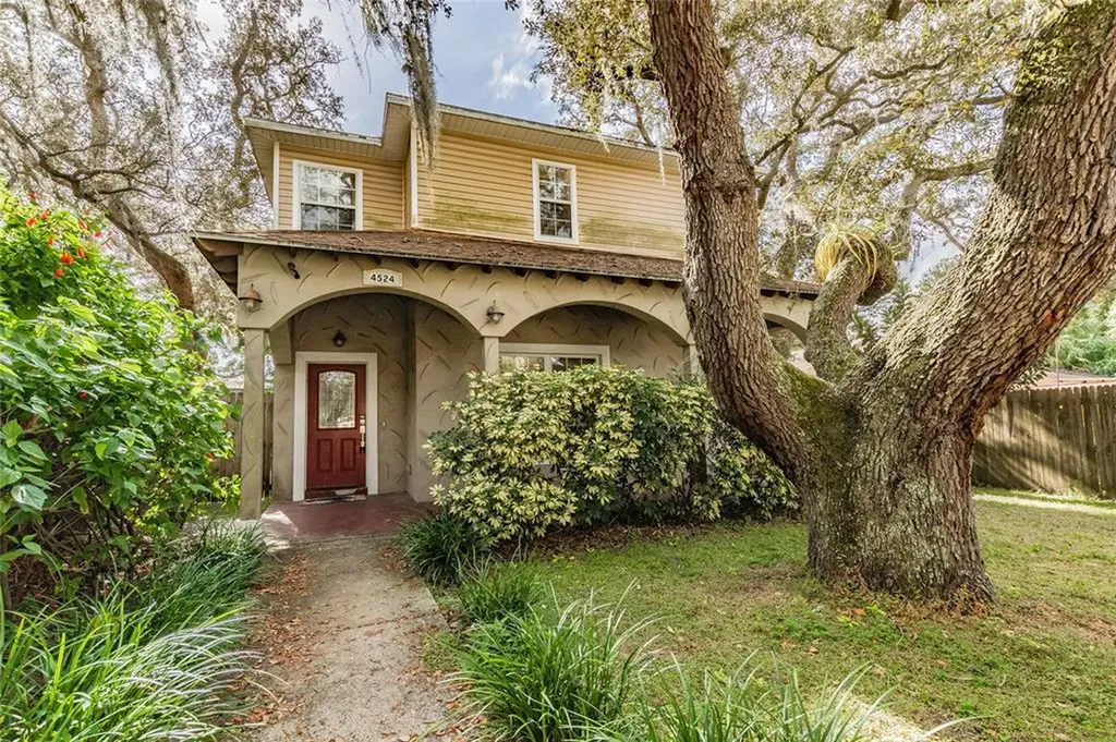 4524 42nd Avenue N St Petersburg FL 33714