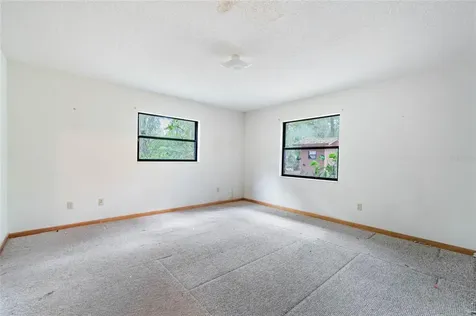 511 Shell Harbor Road Pierson FL 32180