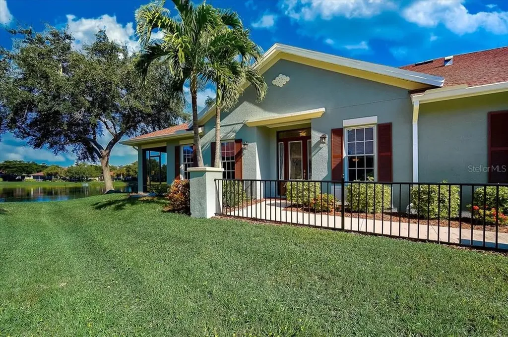 7318 Emma Road Bradenton FL 34209