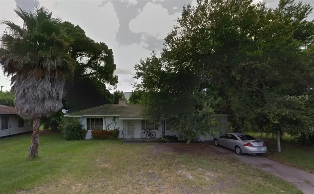3559 Honeysuckle Drive Sarasota FL 34239