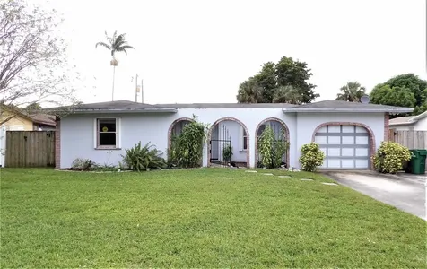 6109 NW 7th Street Margate FL 33063