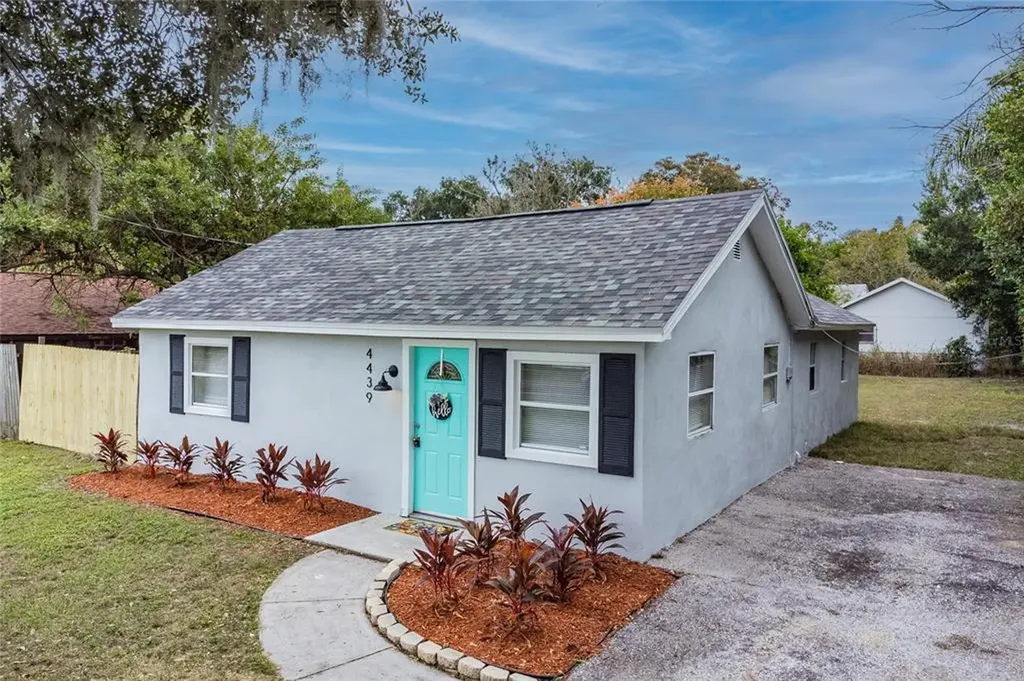 4439 71st Street N St Petersburg FL 33709