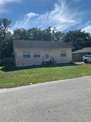 38744 4th Avenue Zephyrhills FL 33542