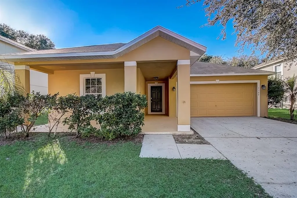 1309 Hawks Nest Avenue Groveland FL 34736