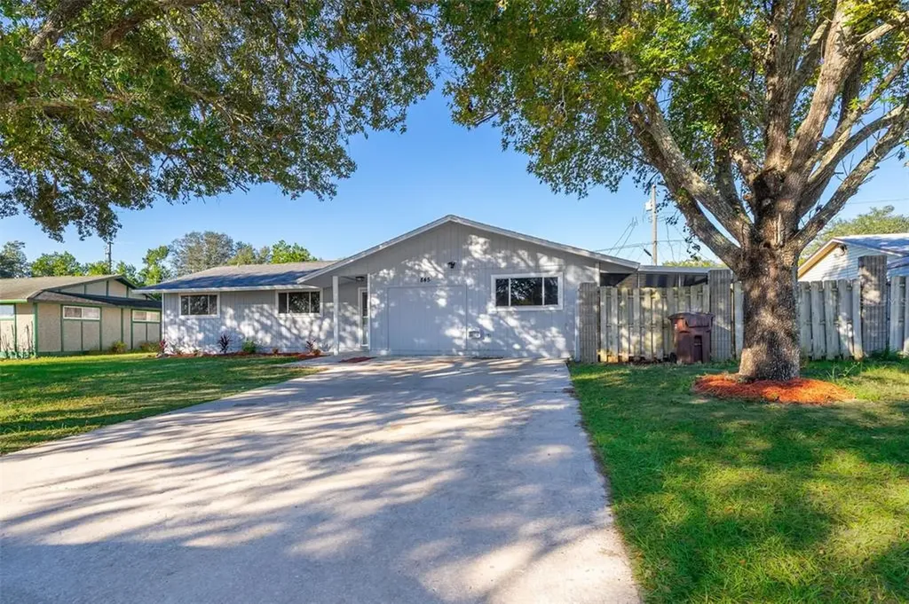 845 Blackwood Drive Lake Wales FL 33898