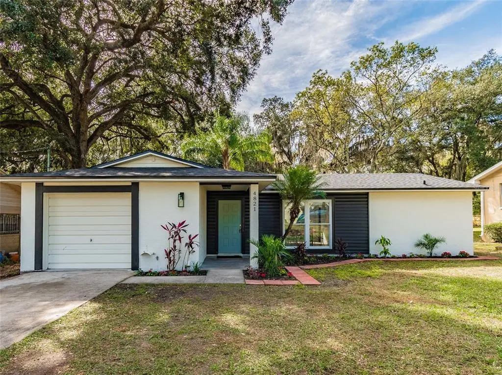 4821 E Regnas Avenue Tampa FL 33617
