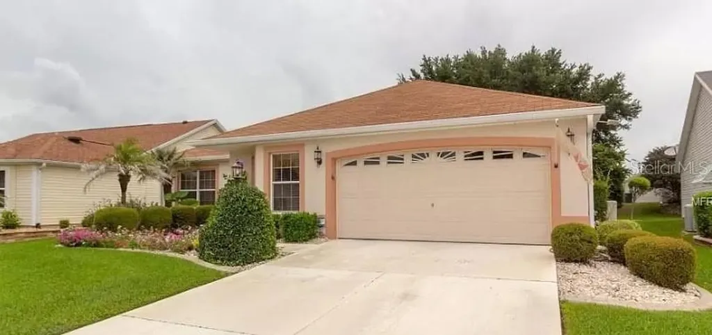 17305 SE 91st Lee Avenue The Villages FL 32162