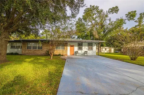 5821 Lake Grove Drive Lakeland FL 33809