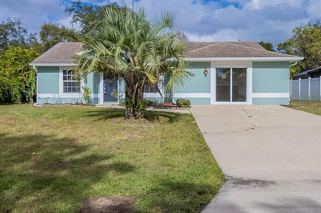 2476 Shiprock Court Deltona FL 32738