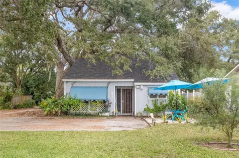 675 64th Avenue S St Petersburg FL 33705