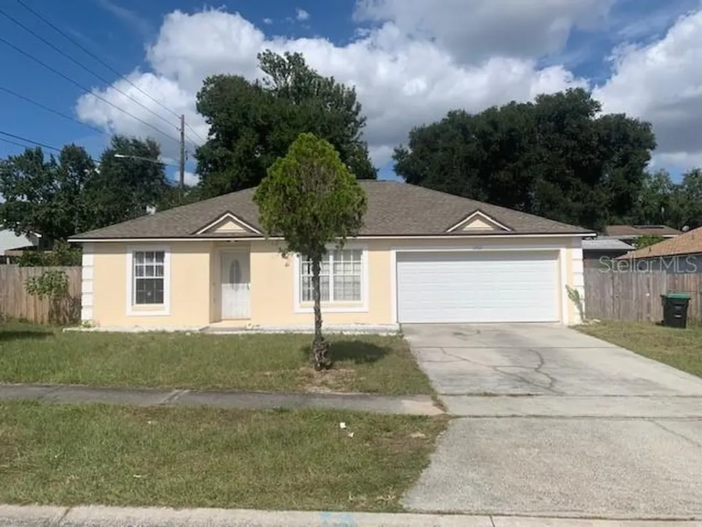 6263 Kaieteur Lane Orlando FL 32808