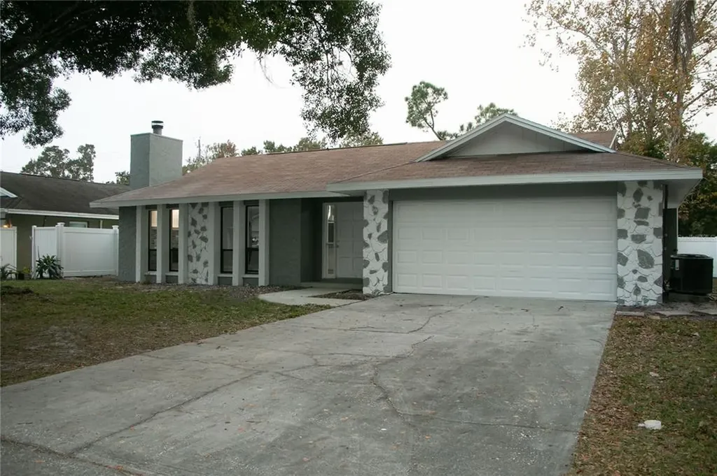 5522 Fulmar Drive Tampa FL 33625