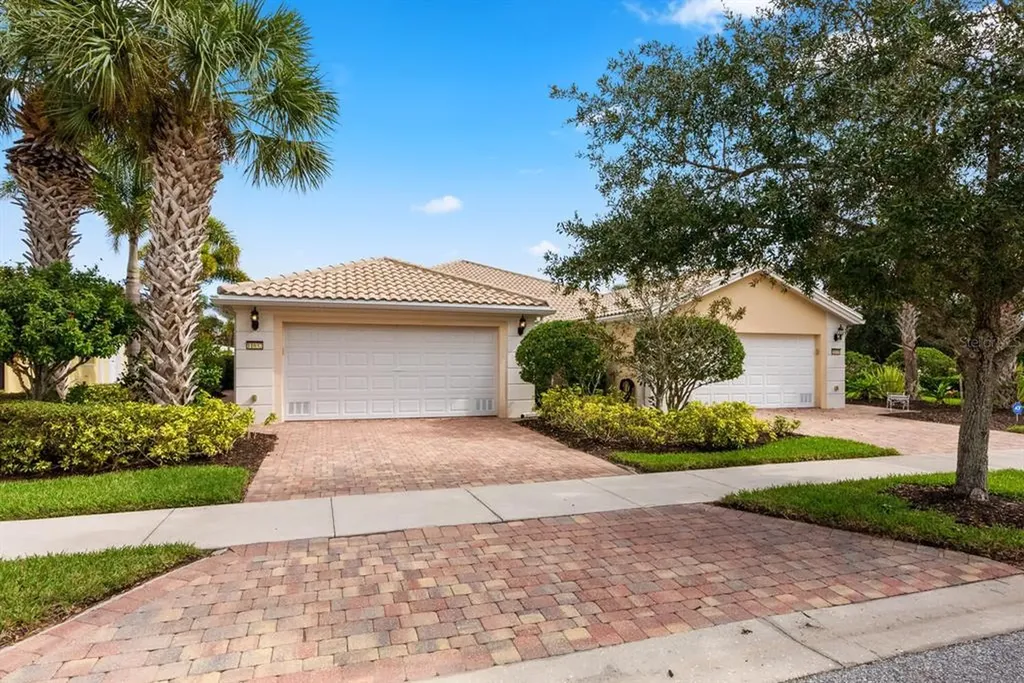 11632 Garessio Lane Sarasota FL 34238