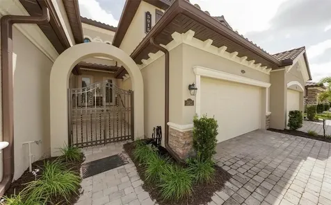 5915 Wake Forest Run Bradenton FL 34211