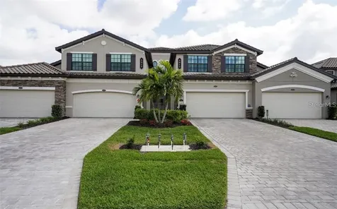 5915 Wake Forest Run Bradenton FL 34211
