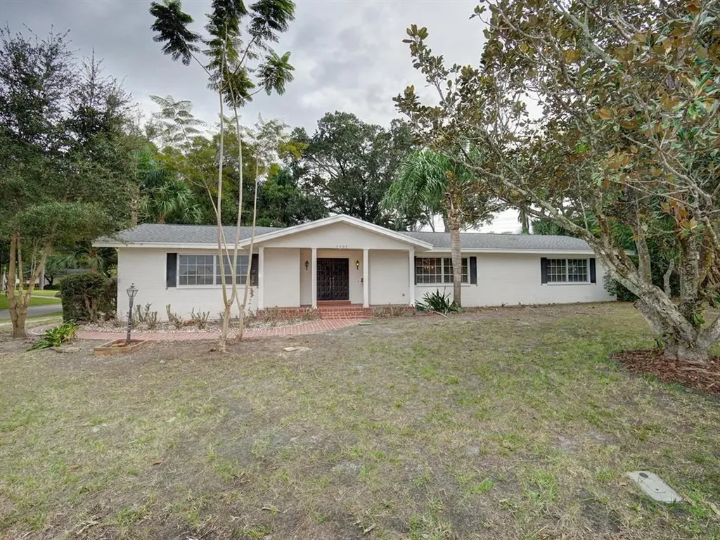 2297 Demaret Drive Dunedin FL 34698