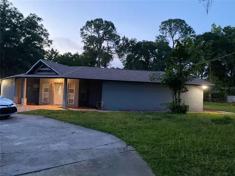 8215 Sunny Vale Place Tampa FL 33615