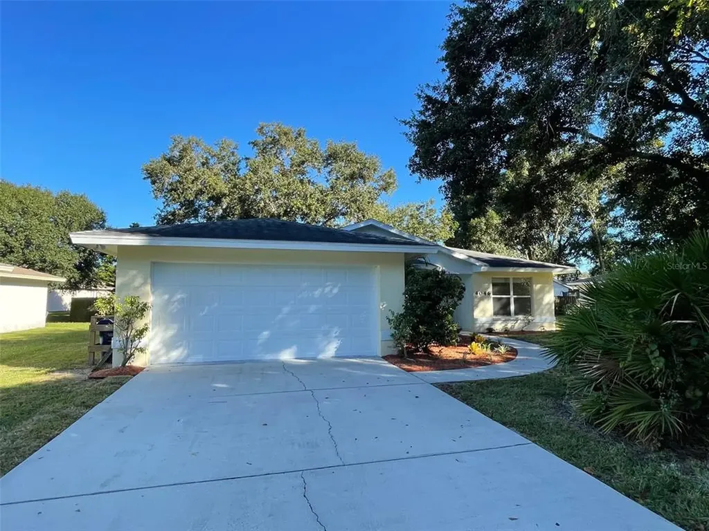 4046 Palau Drive Sarasota FL 34241