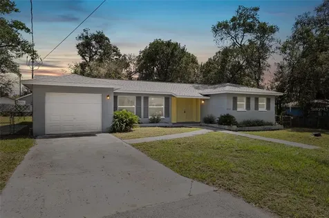 8109 N Elmer Street Tampa FL 33604