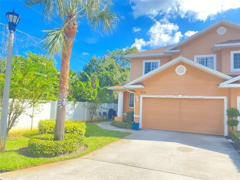 9791 Taylor Rose Lane Seminole FL 33777