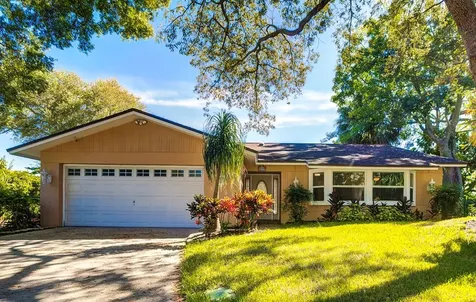 1894 Oak Bark Court Clearwater FL 33763