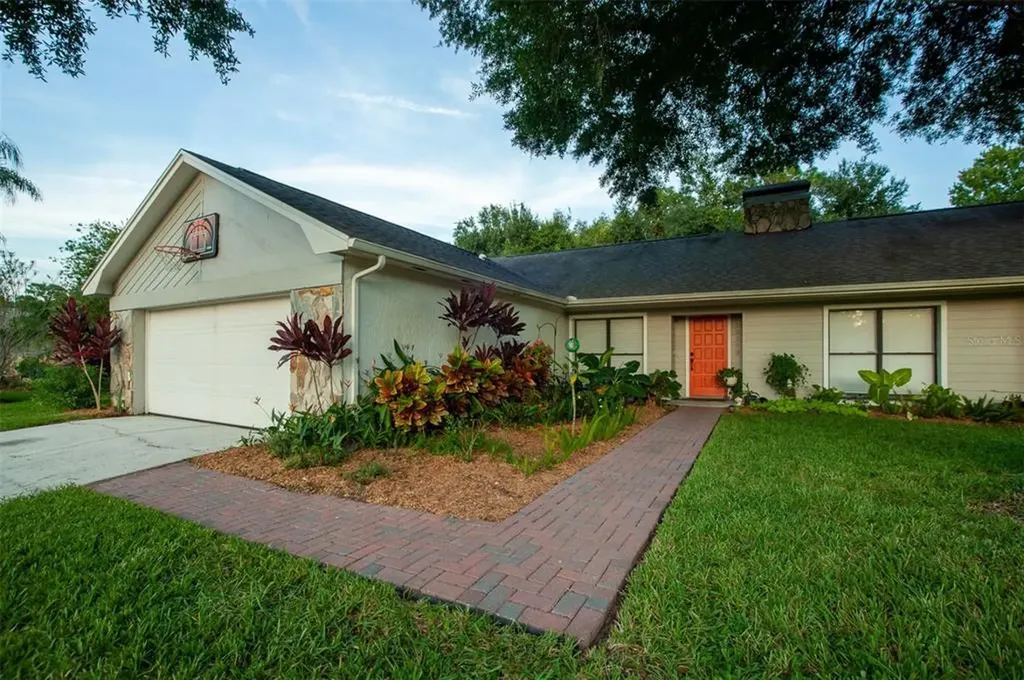 12203 Snead Place Tampa FL 33624