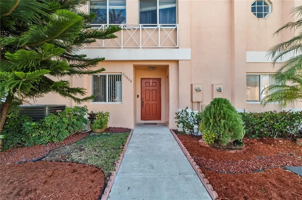 20868 NW 3rd Lane Pembroke Pines FL 33029