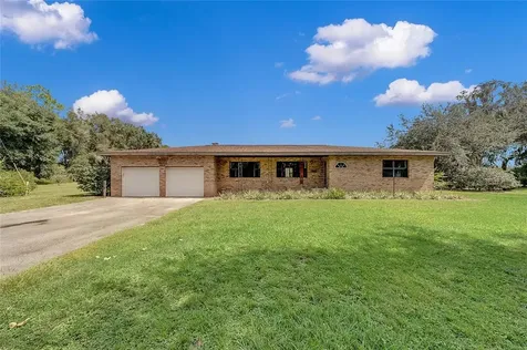 807 S County Road 3 Pierson FL 32180