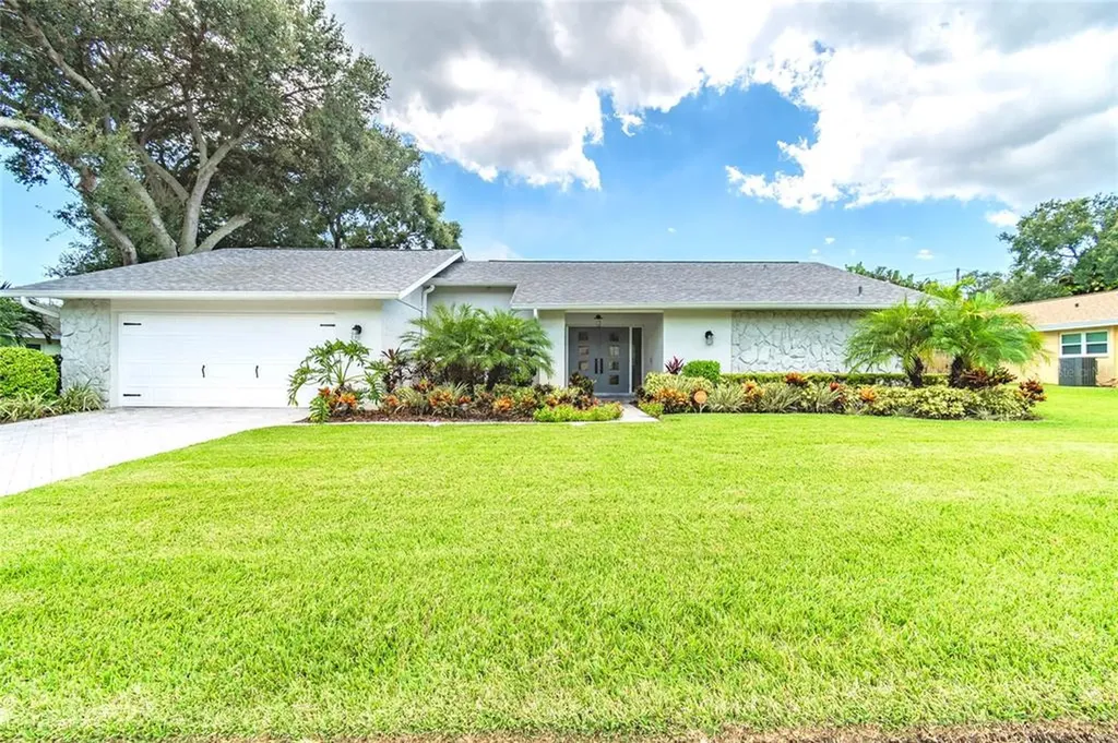 2973 Heather Trail Clearwater FL 33761