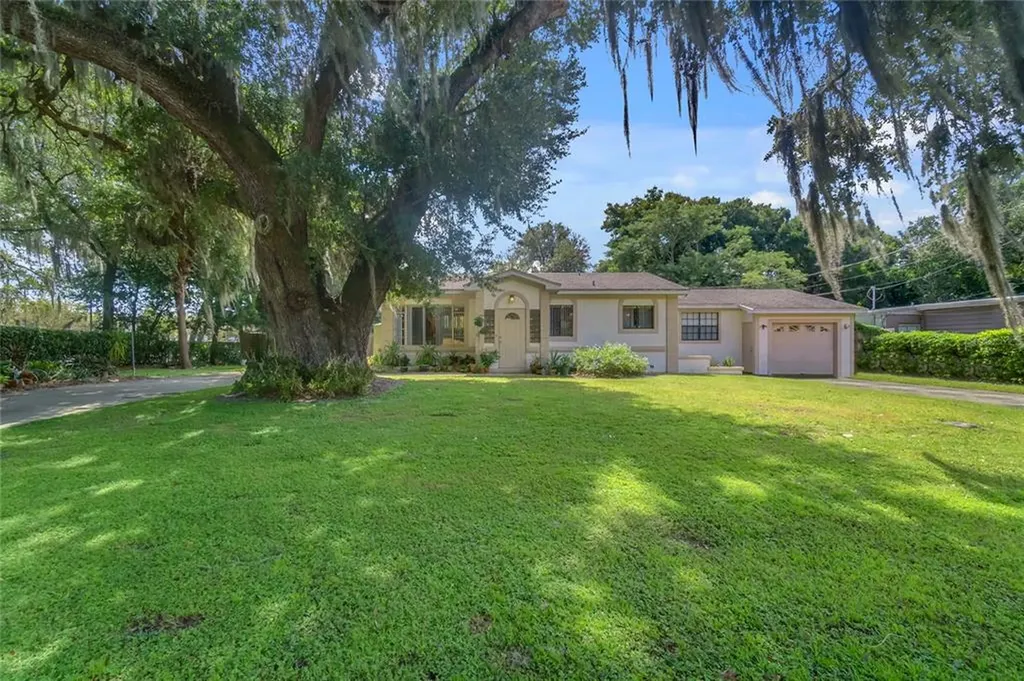 270 W Pineloch Avenue Orlando FL 32806