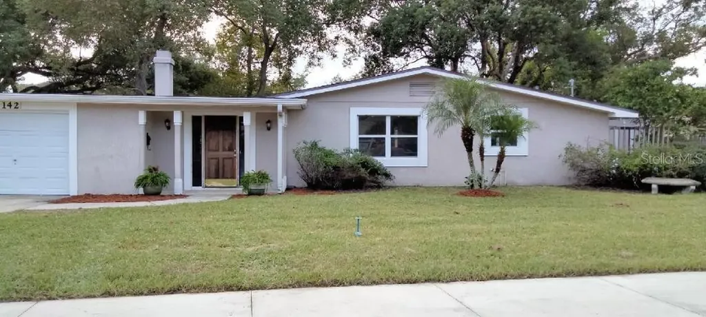 142 S Triplet Lake Drive Casselberry FL 32707