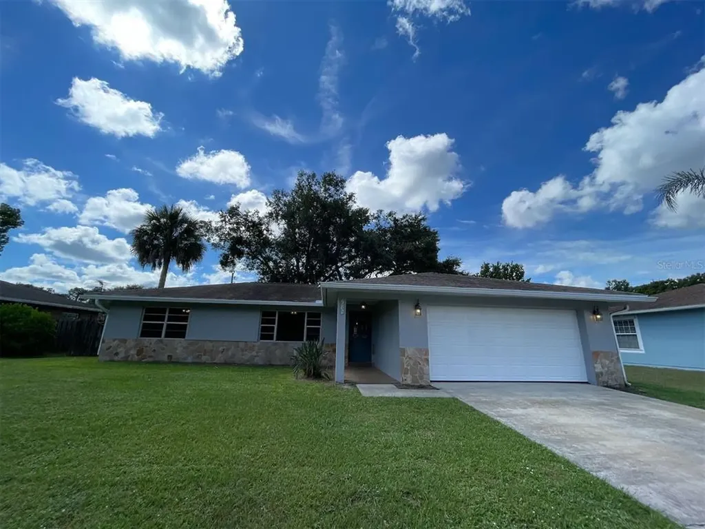 982 Emerald Road SE Palm Bay FL 32909