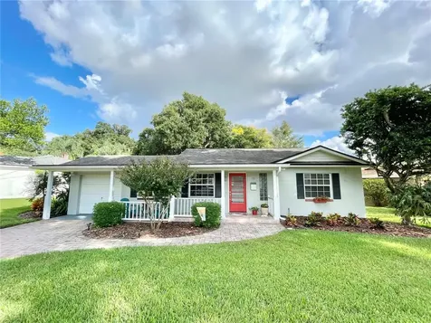 835 Wessex Place Orlando FL 32803