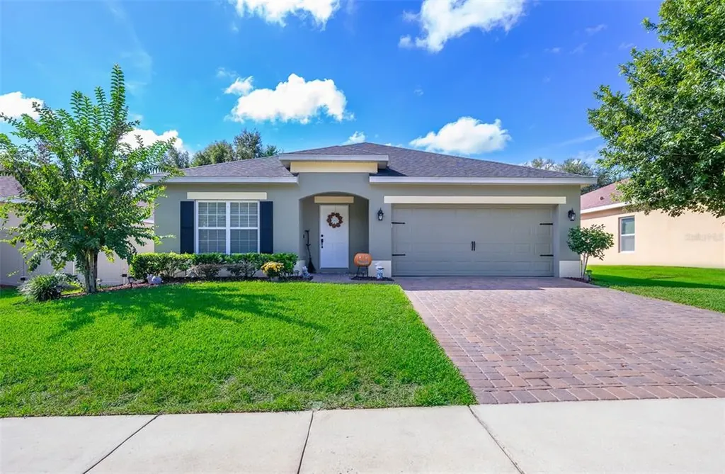23822 Companero Drive Sorrento FL 32776