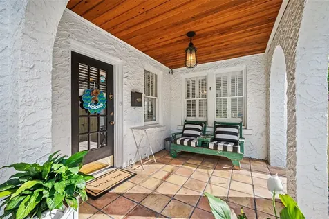 2904 W San Nicholas Street Tampa FL 33629