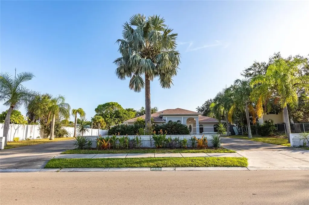 7903 17th Avenue NW Bradenton FL 34209