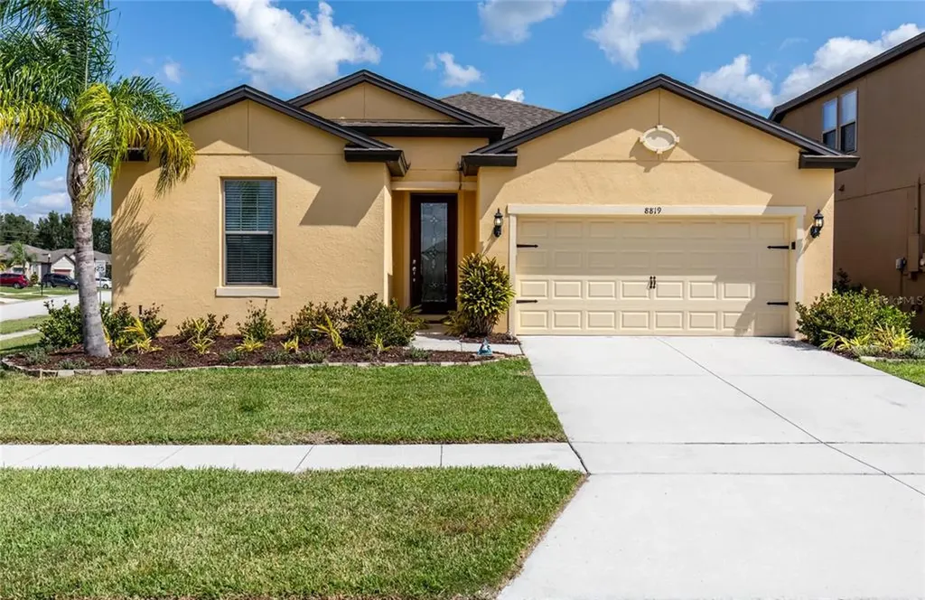8819 Ashland Avenue Polk City FL 33868