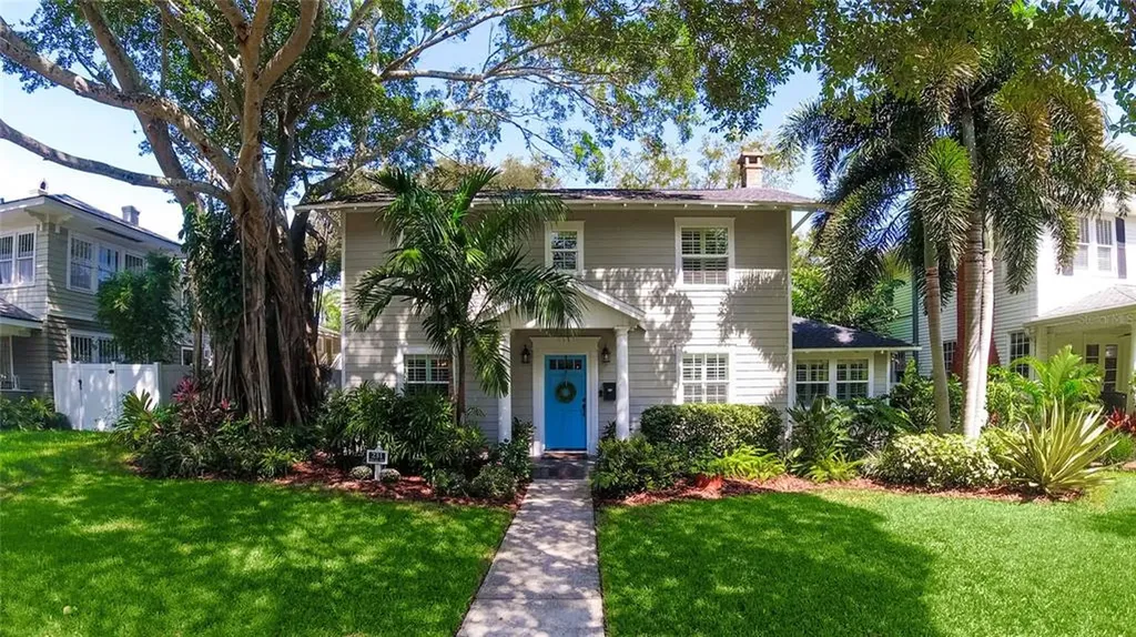 231 16th Avenue NE St Petersburg FL 33704