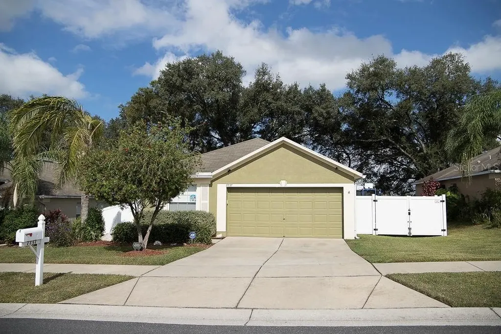 7737 Merchantville Circle Zephyrhills FL 33540