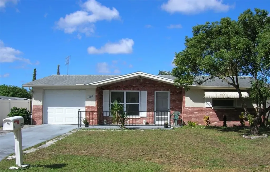10819 Maplewood Avenue Port Richey FL 34668