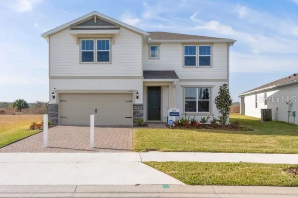 2112 Bur Oak Boulevard Saint Cloud FL 34771