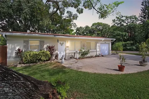 701 64th Avenue S St Petersburg FL 33705