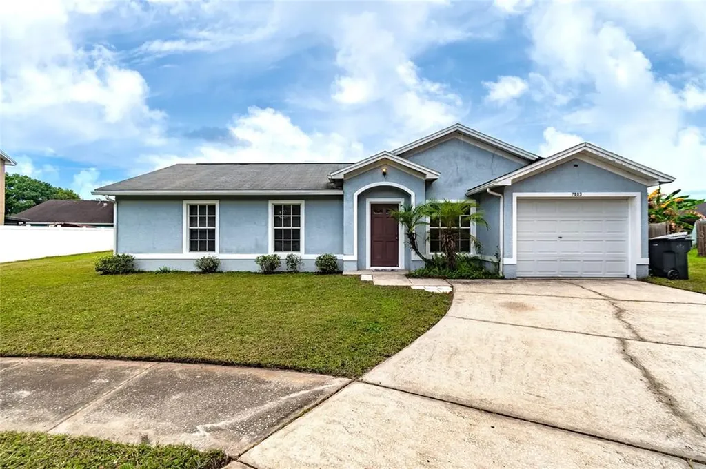 7903 W White Water Court Tampa FL 33637