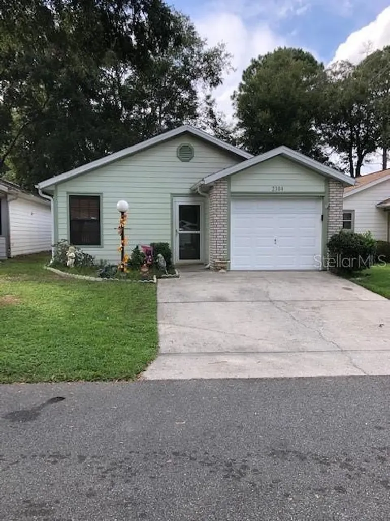 2304 NE 40th Avenue Ocala FL 34470