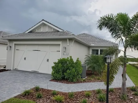 985 Crosswind Avenue Sarasota FL 34240